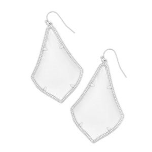 Kendra Scott White earnings